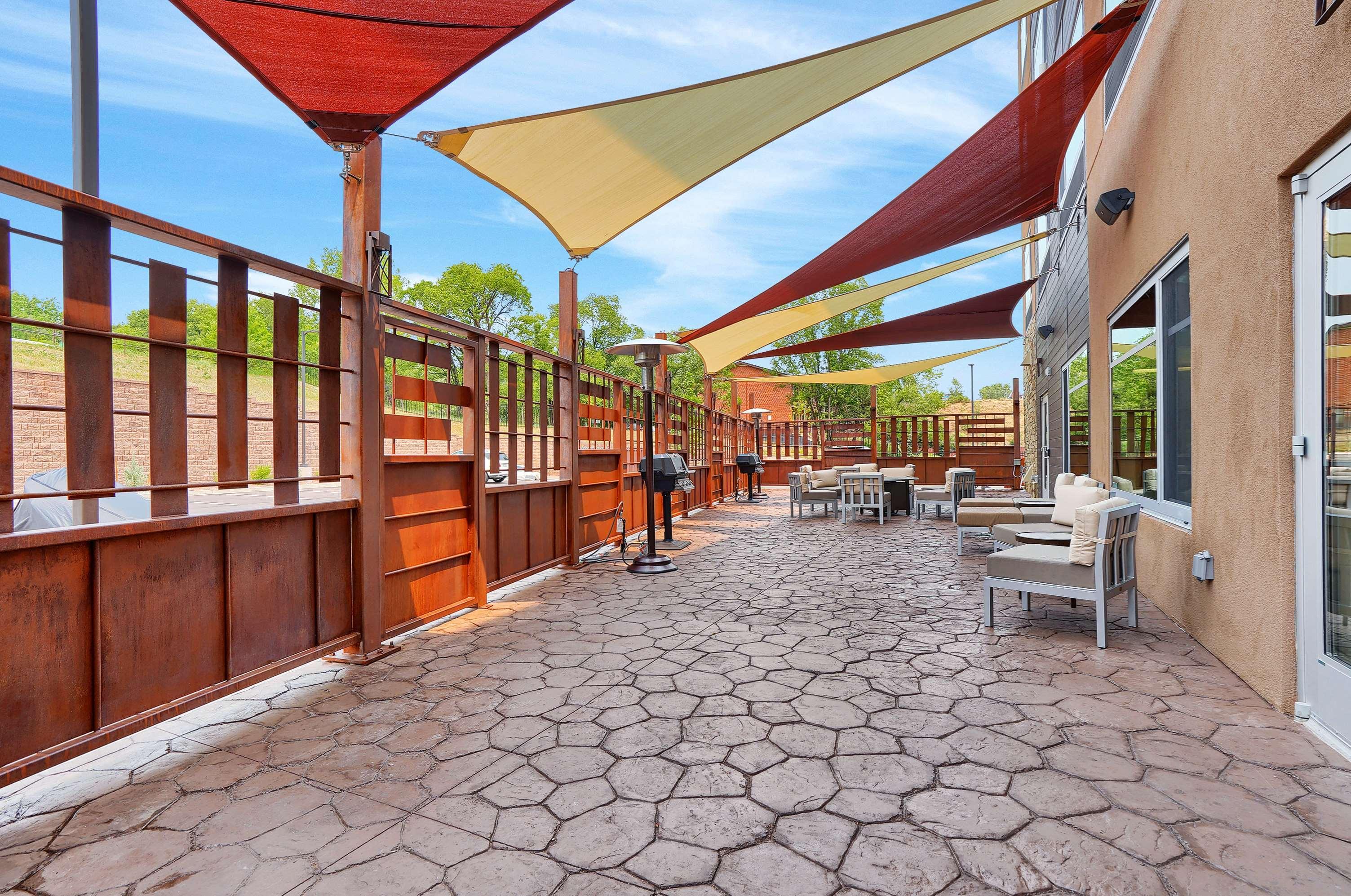 Best Western Plus Orange County Vidor Exterior photo