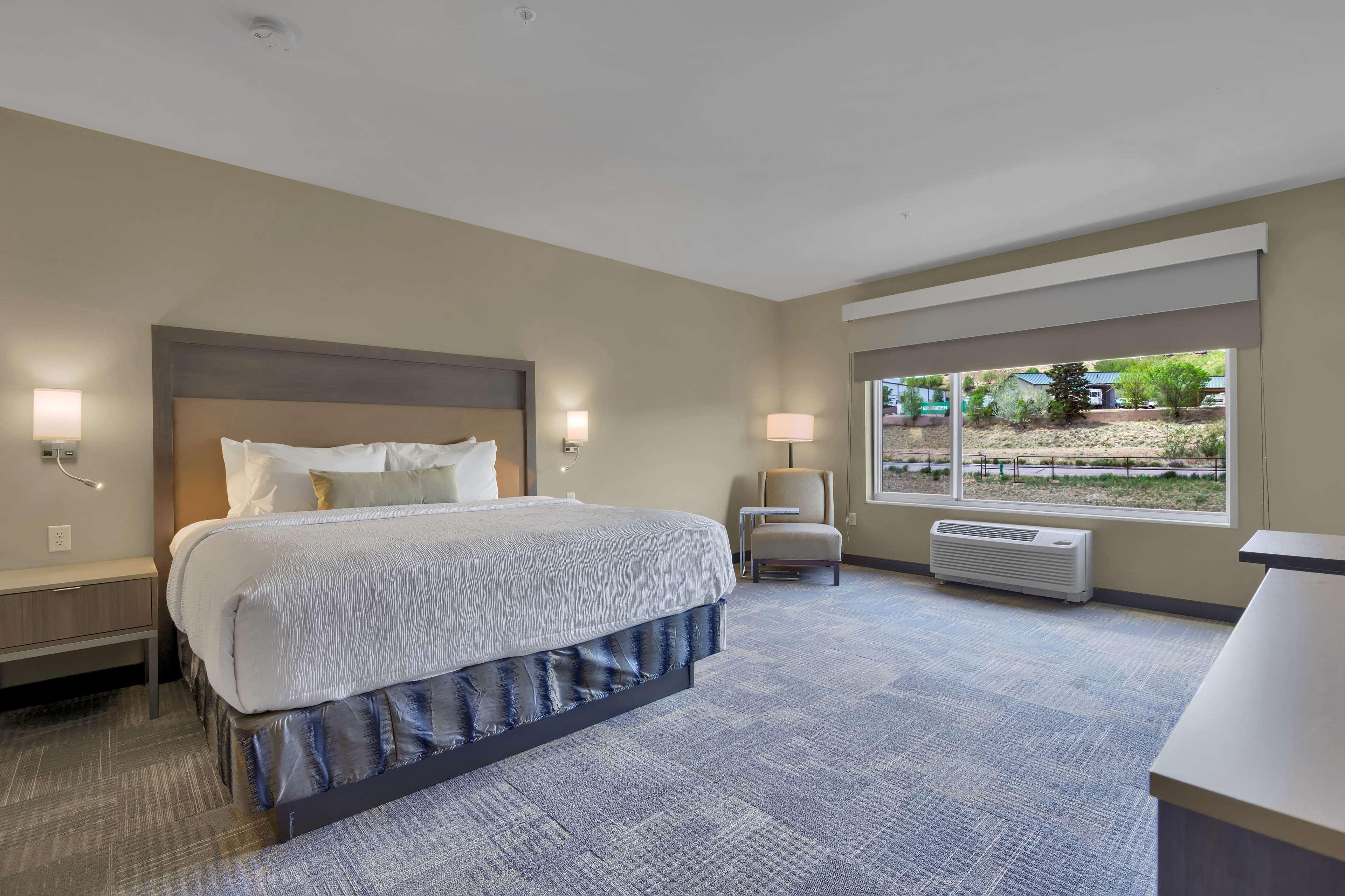 Best Western Plus Orange County Vidor Exterior photo